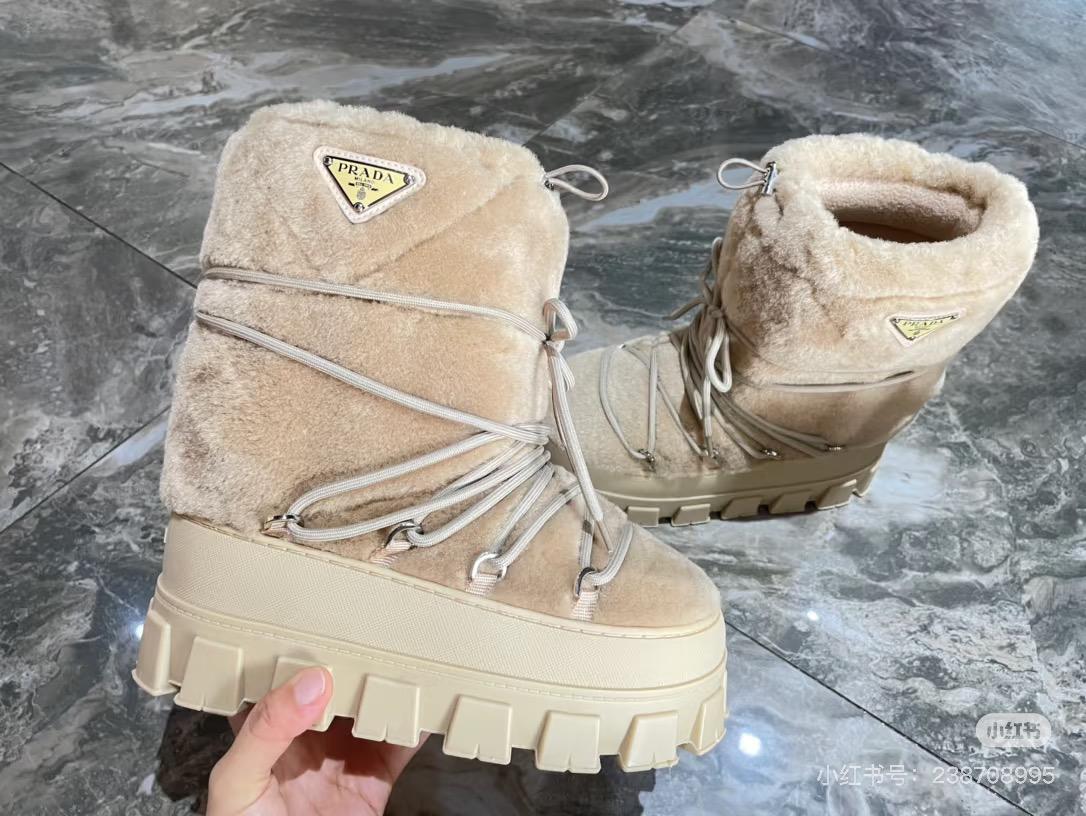 JONA Ankle Boots Fluffy