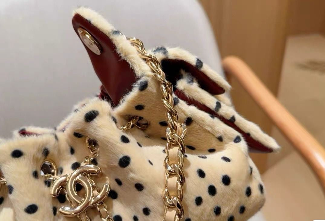 Pointy Bag
