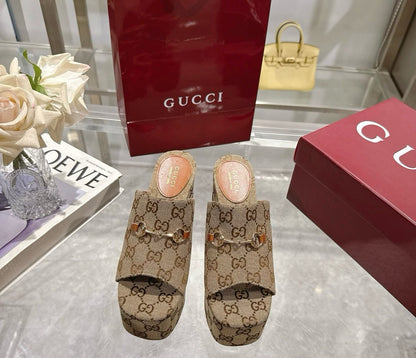 Lucy shoes