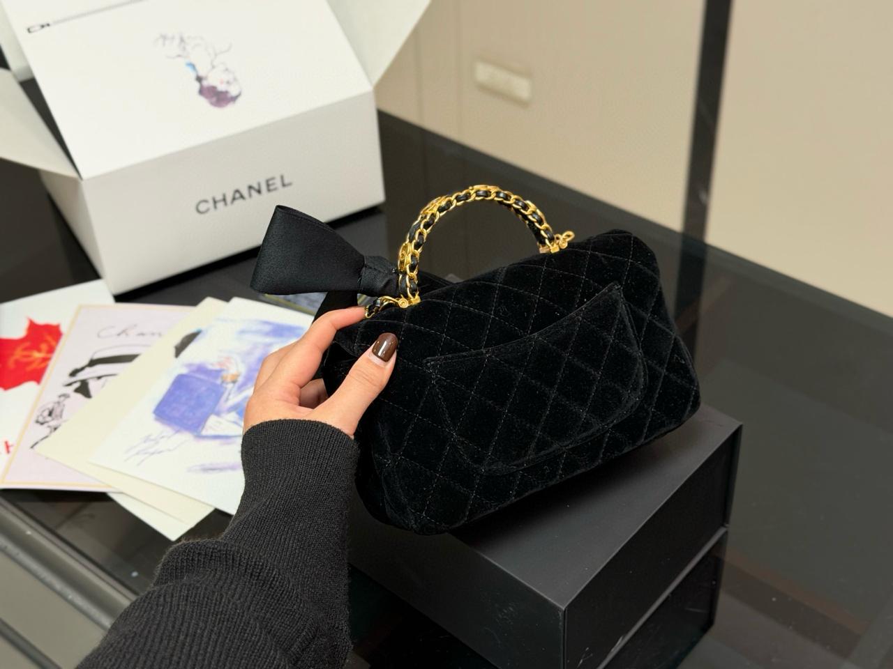 Chanelina bag