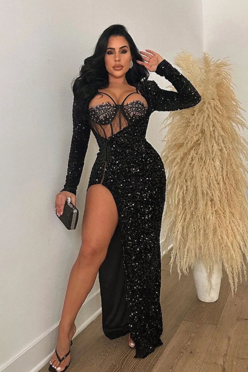 DE MARQUE 2-PIECE DRESS