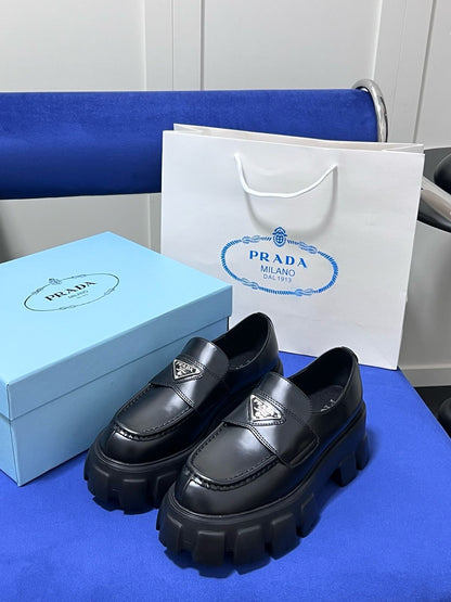 Pinia Shoes (cow leather)