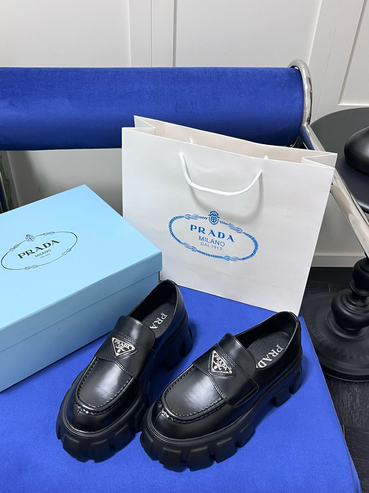 Pinia Shoes (cow leather)