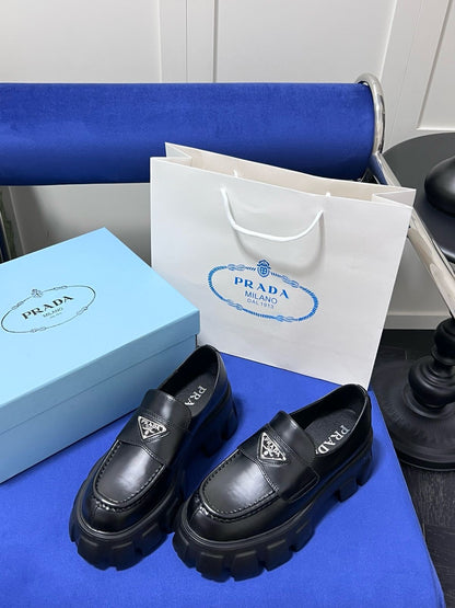Pinia Shoes (cow leather)