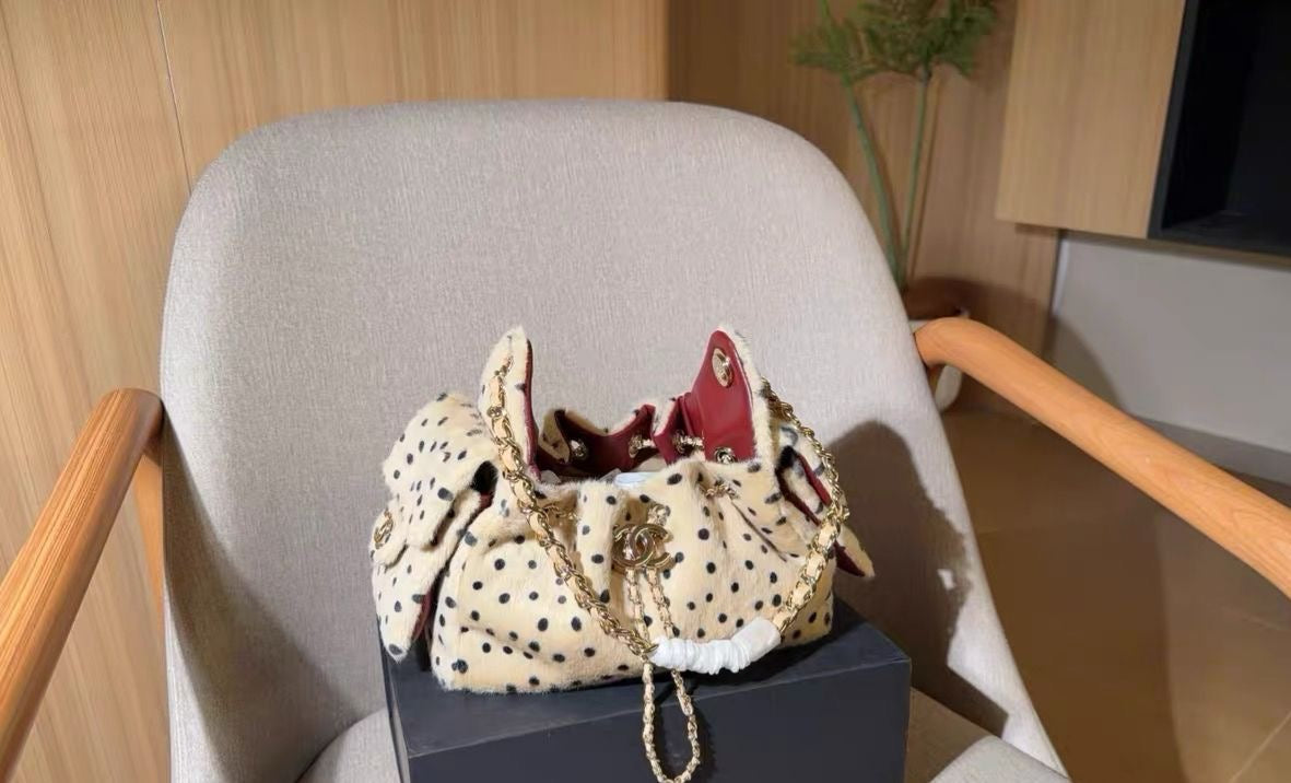 Pointy Bag