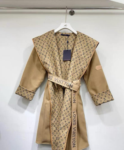 LOUINA COAT