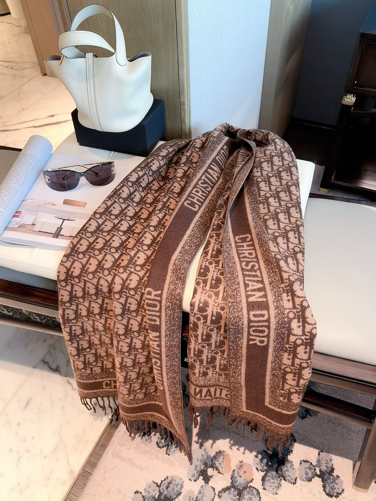 Loulou scarf