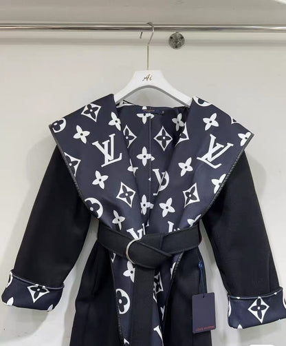 LOUINA COAT