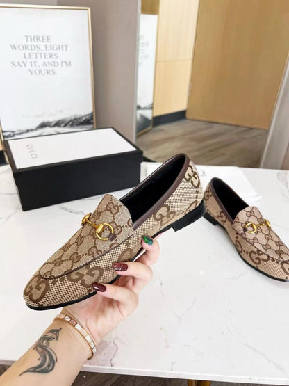 Helmy Shoes
