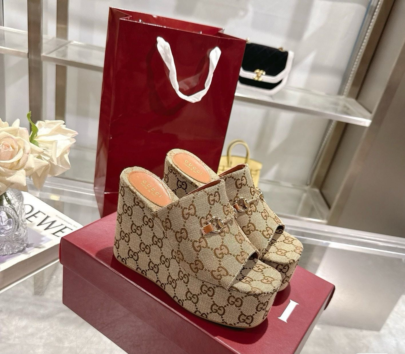 Lucy shoes