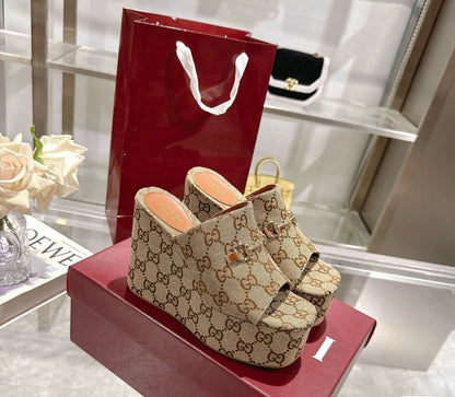 Lucy shoes