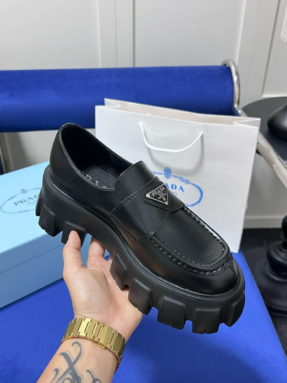 Pinia Shoes (cow leather)