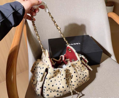 Pointy Bag