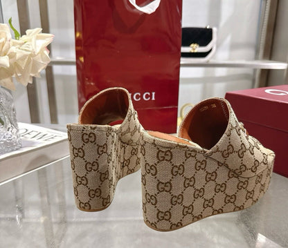 Lucy shoes
