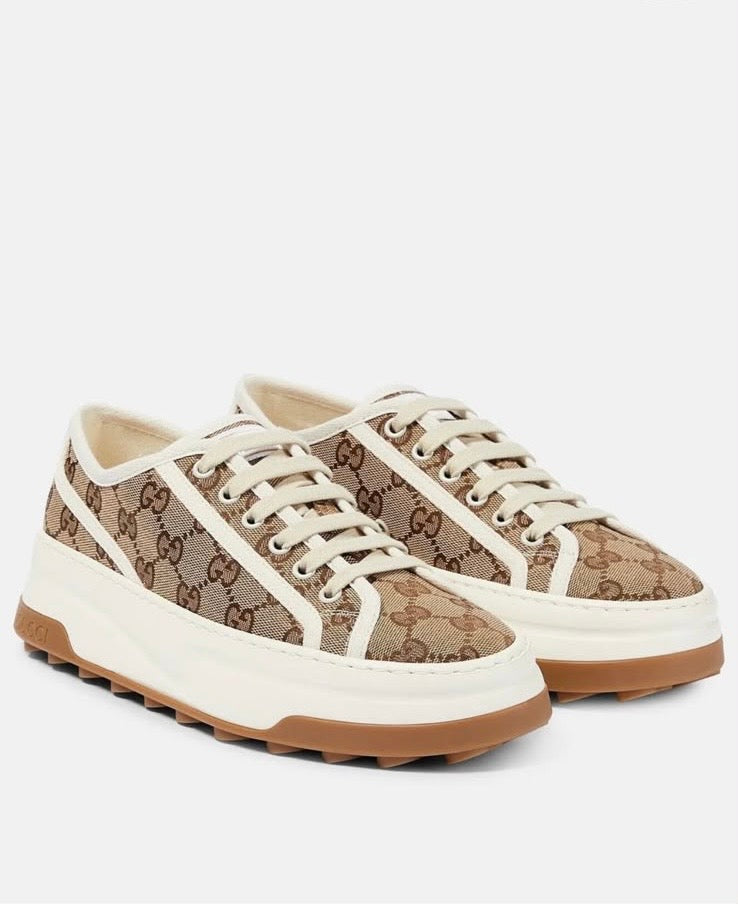 Glandia Shoes