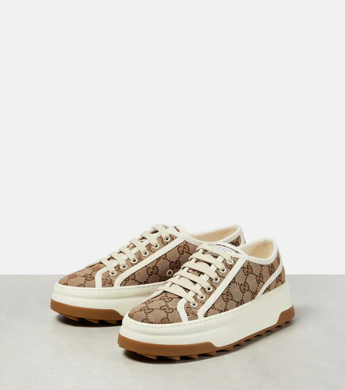 Glandia Shoes